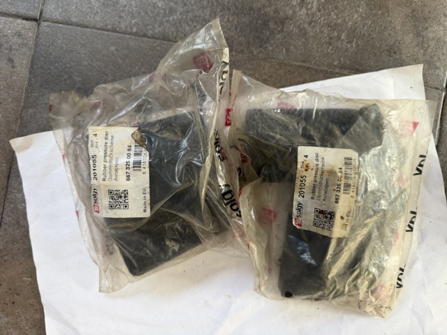Подушка рессоры межлистовая 201055 SOLGY