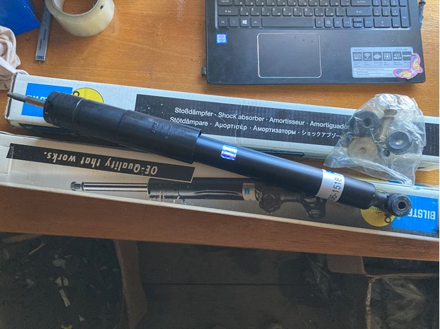 Задний амортизатор 24015189 BILSTEIN