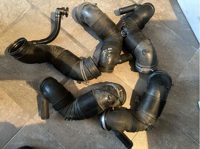 Гофра расходомера воздуха Skoda SuperB II