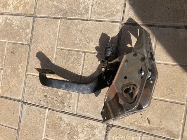 Педаль тормоза 46600SNAA02 HONDA