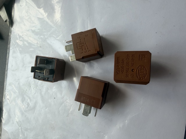 HELLA 4RD007794021 Реле многофункциональное в наличии Винница