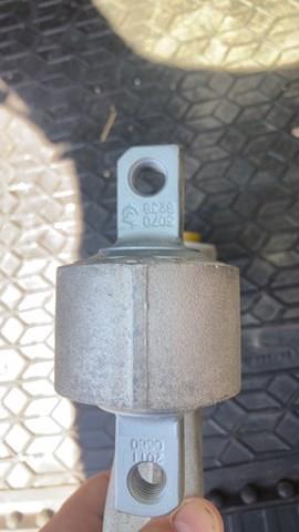 Рычаг передней подвески нижний левый 51842925 FIAT