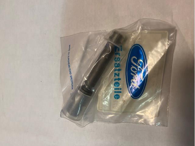 FORD 6140448 Форсунка впрыска топлива в наличии Харьков