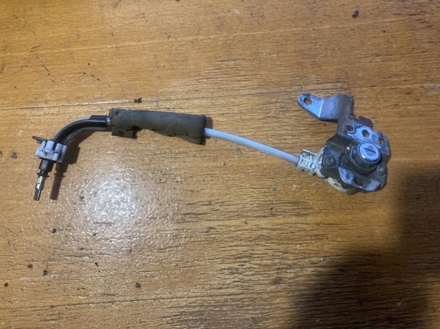 Личинка замка водительской двери 72185SNAA01 HONDA