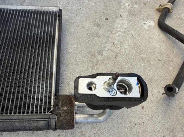 Клапан расширительный 80221SNKA01 HONDA