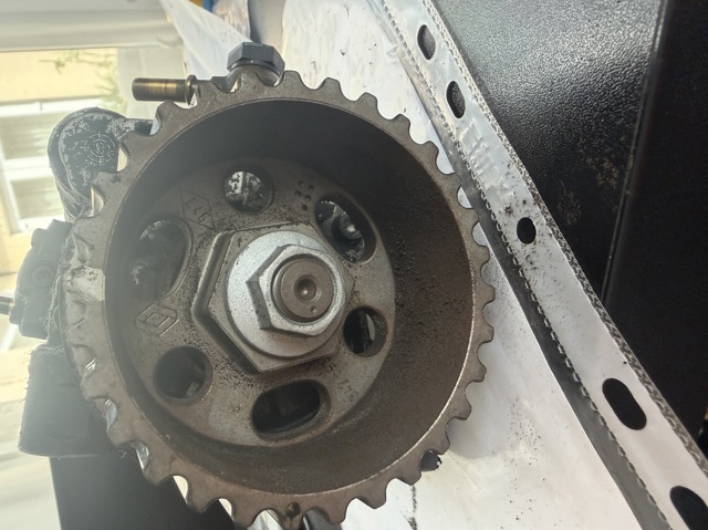 Звездочка привода ТНВД 8200342593 RENAULT