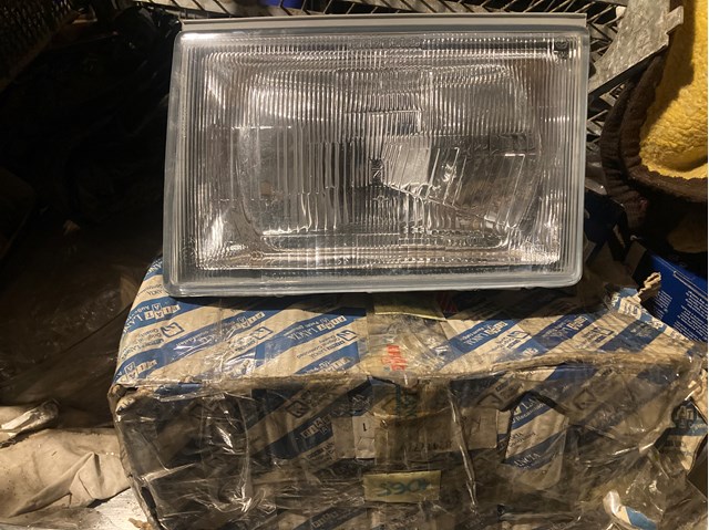 Блок фара левая 82417776 FIAT