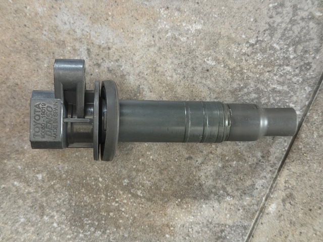 TOYOTA 9008019019 Катушка зажигания в наличии Украина