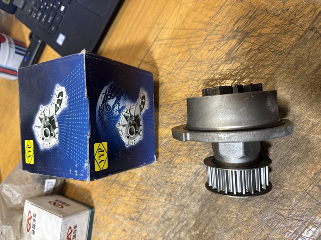 P317 HEPU Помпа водяная (насос) охлаждения купить в Павлоград