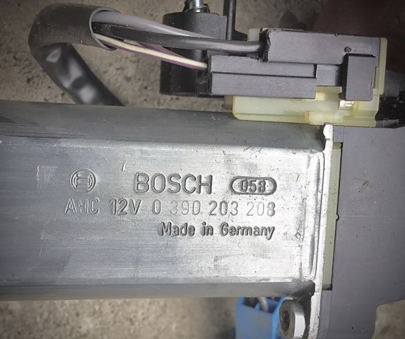 MERCEDES 0390203208 в наличии Днепр