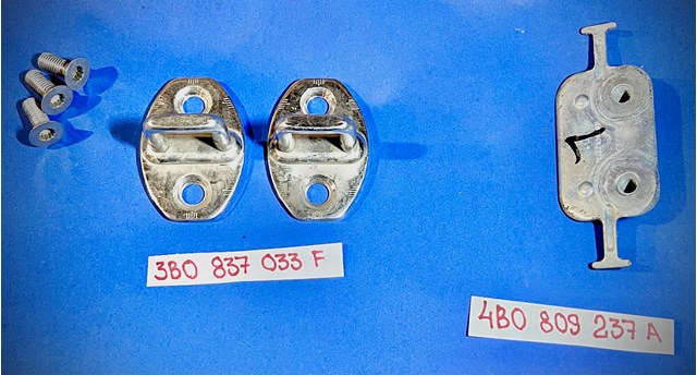 Фиксатор/петля (зацеп) замка двери задней 3B0837033F VAG