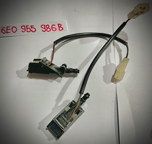 6E0955986B VAG Форсунка омывателя лобового стекла купить в Черкассы
