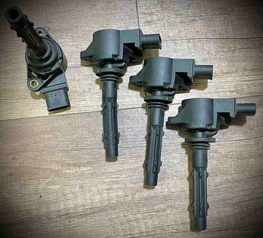Катушка зажигания A0001502780 MERCEDES