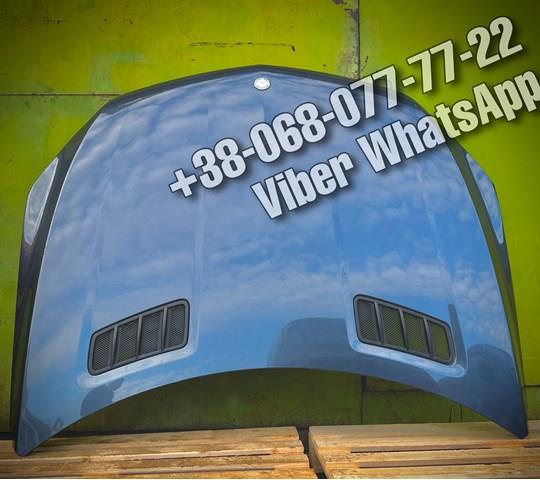 MERCEDES A0995040918 Левый кронштейн радиатора в наличии Чернигов
