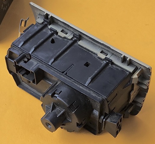 MERCEDES A1645450304 Переключатель света фар на "торпедо" в наличии Запорожье