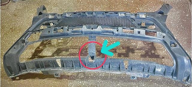 A1668851465 MERCEDES Кронштейн бампера переднего центральный купить в Павлоград