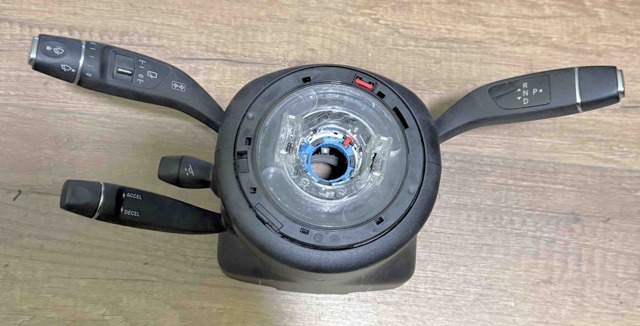 Переключатель подрулевой в сборе A1669007606 MERCEDES