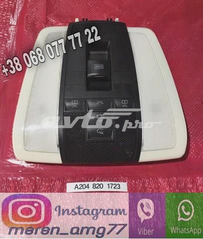 Плафон освещения кабины A2048201723 MERCEDES
