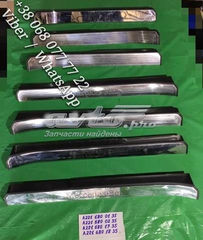 Облицовка порога внутренняя, передняя правая A2216800235 MERCEDES