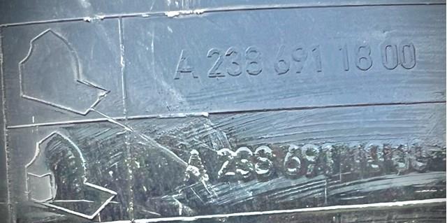 MERCEDES A2386911800 Подкрылок крыла переднего правый задний в наличии Винница