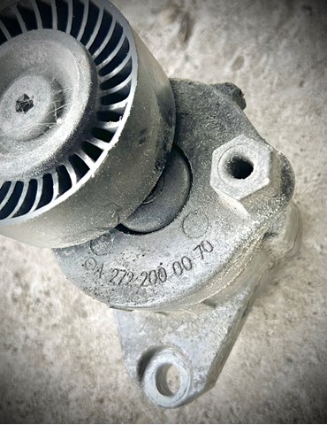 Натяжитель приводного ремня A2722000070 MERCEDES