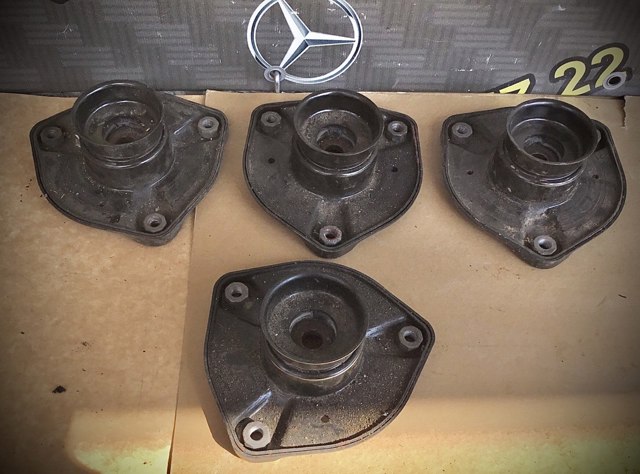 A6393230720 MERCEDES Опора переднего амортизатора купить в Кривой Рог