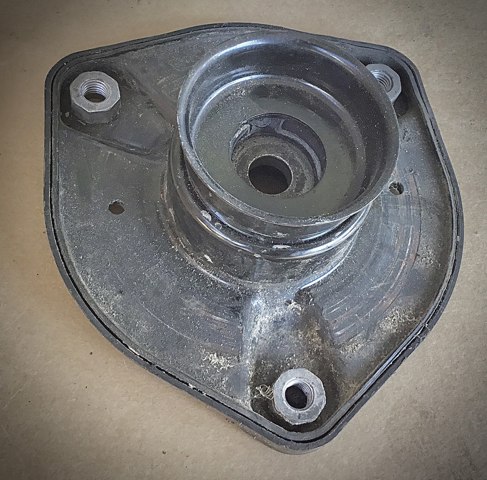 A6393230720 MERCEDES Опора переднего амортизатора купить в Киев