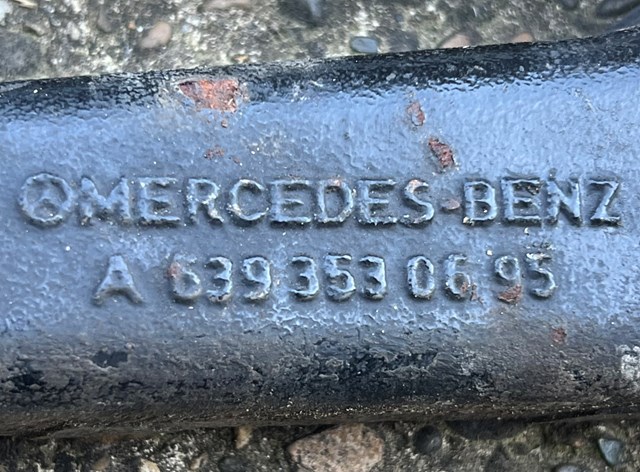 MERCEDES A6393530695 в наличии Кривой Рог
