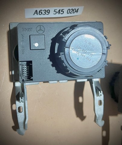 MERCEDES A6395450204 Переключатель света фар на "торпедо" в наличии Полтава