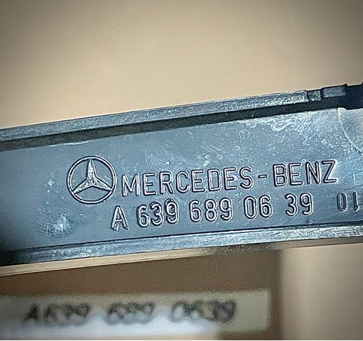 MERCEDES A6396890639 в наличии Кривой Рог