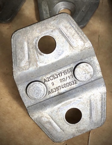 MERCEDES 6397400032 в наличии Черкассы