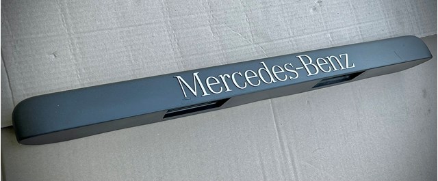 Эмблема на крышку багажника A6397432630 MERCEDES