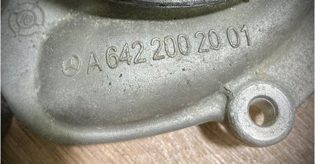 A6422002001 MERCEDES Помпа водяная (насос) охлаждения купить в Сумы