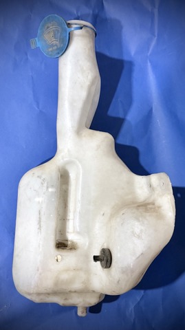 Бачок стеклоомывателя Mercedes Sprinter 2 3,5-t