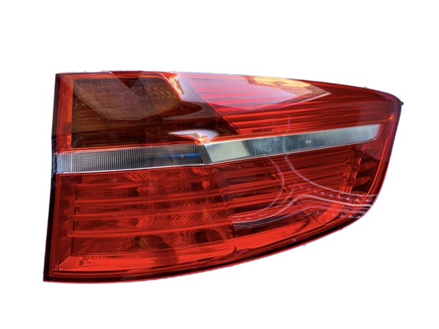 Фара задняя правая внешняя 63217179984 BMW