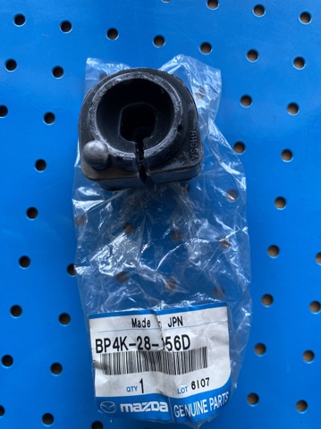 BP4K28156D Втулка стабилизатора купить Киев