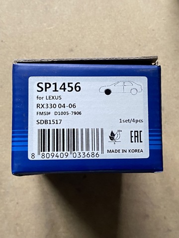 Колодки передние Lexus RX 330/350