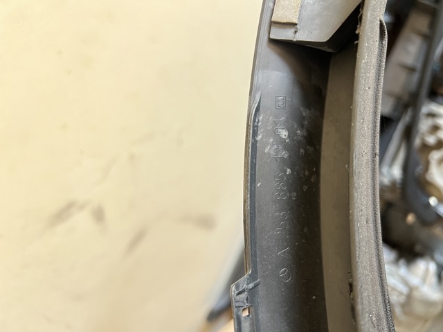 MERCEDES A2538851301 Расширитель (накладка) арки заднего крыла левый в наличии Запорожье