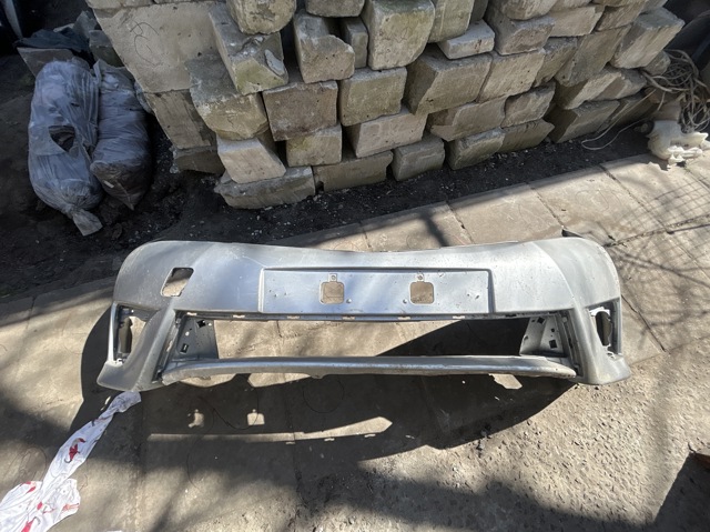 521190Z927 TOYOTA Передний бампер купить в Черновцы