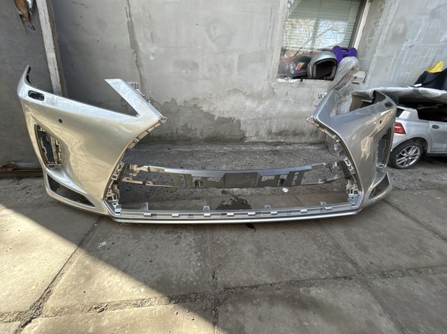 TOYOTA 5211948590 Бампер передний в наличии Винница