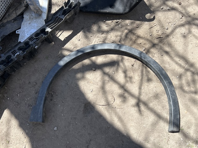 TOYOTA 75601F4070 в наличии Ирпень