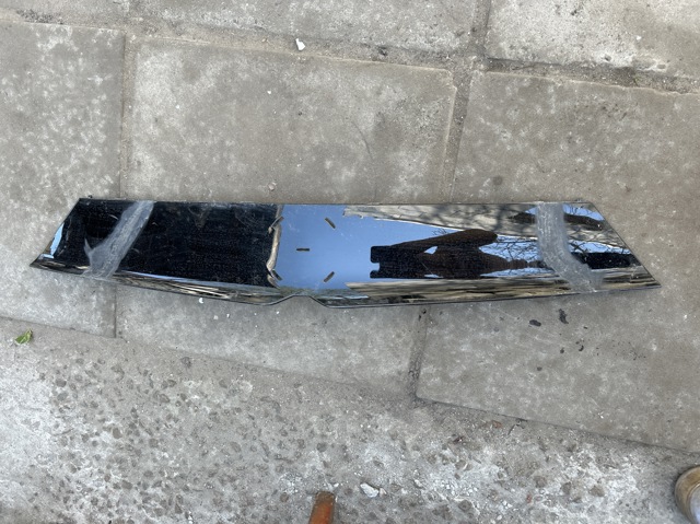 OPEL 9835272480 Решетка радиатора в наличии Ирпень