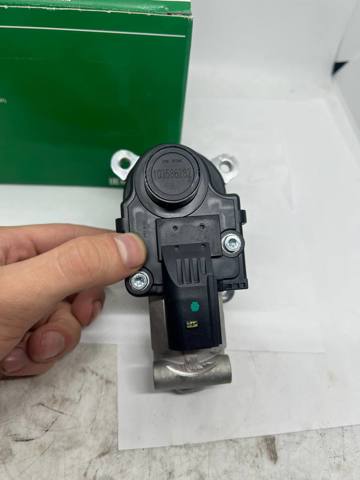 Клапан EGR системы рециркуляции отработавших газов EGE5D021 NGK