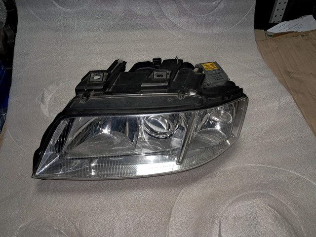 Фара дальнего света в сборе 4B0941003BH VAG