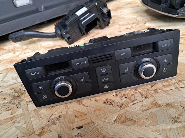 VAG 4F1820043 в наличии Запорожье
