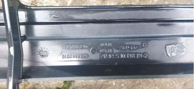 4638880015 MERCEDES Решетка радиатора купить в Запорожье