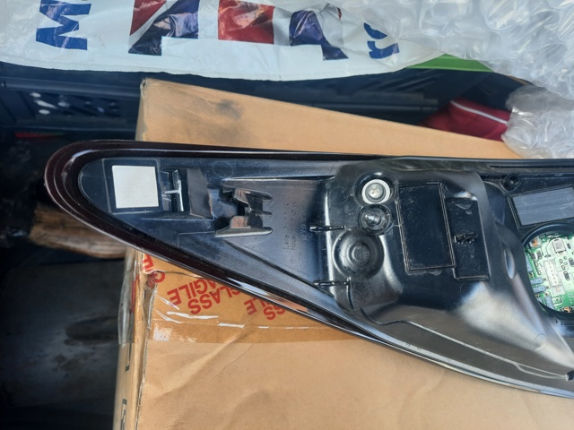 8155148370 TOYOTA Фонарь задний правый внешний купить в Львов