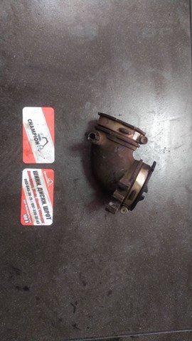 Патрубок воздушного фильтра