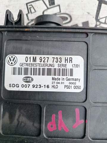 Блок управления трансмиссией 01M927733LJ VAG