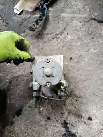 Блок ABS — фото 4